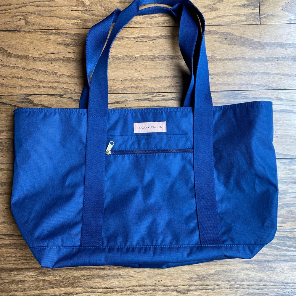 Logan and Lenora Beach Tote - Navy